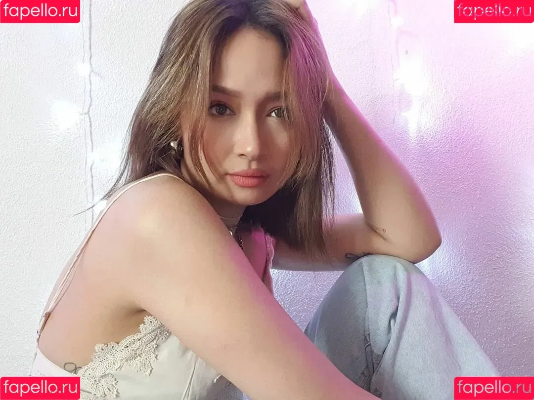 React GirlsYT Onlyfans Photo Gallery 
