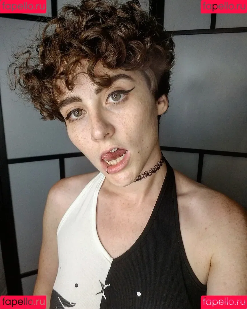 React GirlsYT Onlyfans Photo Gallery 