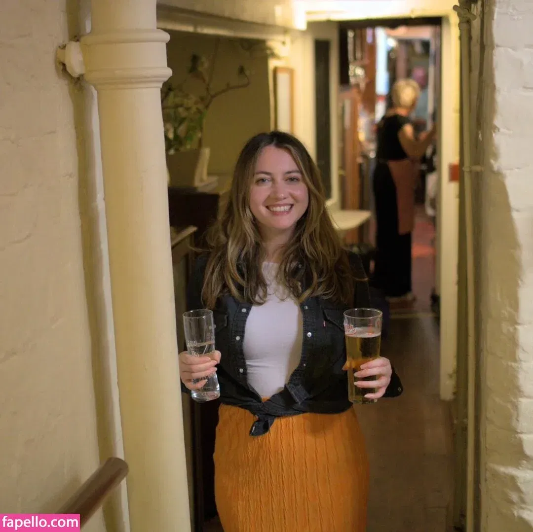 React GirlsYT Onlyfans Photo Gallery 