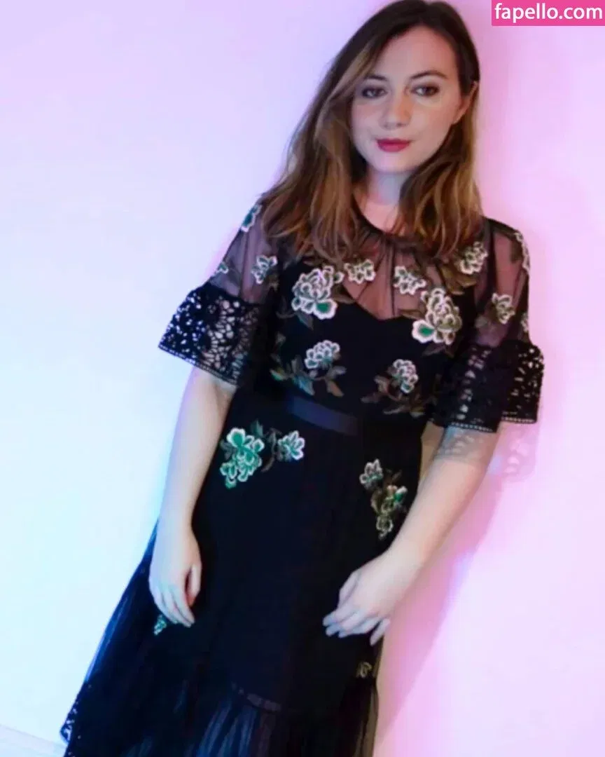 React GirlsYT Onlyfans Photo Gallery 