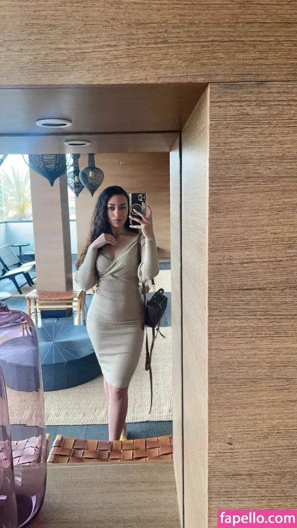 React GirlsYT Onlyfans Photo Gallery 