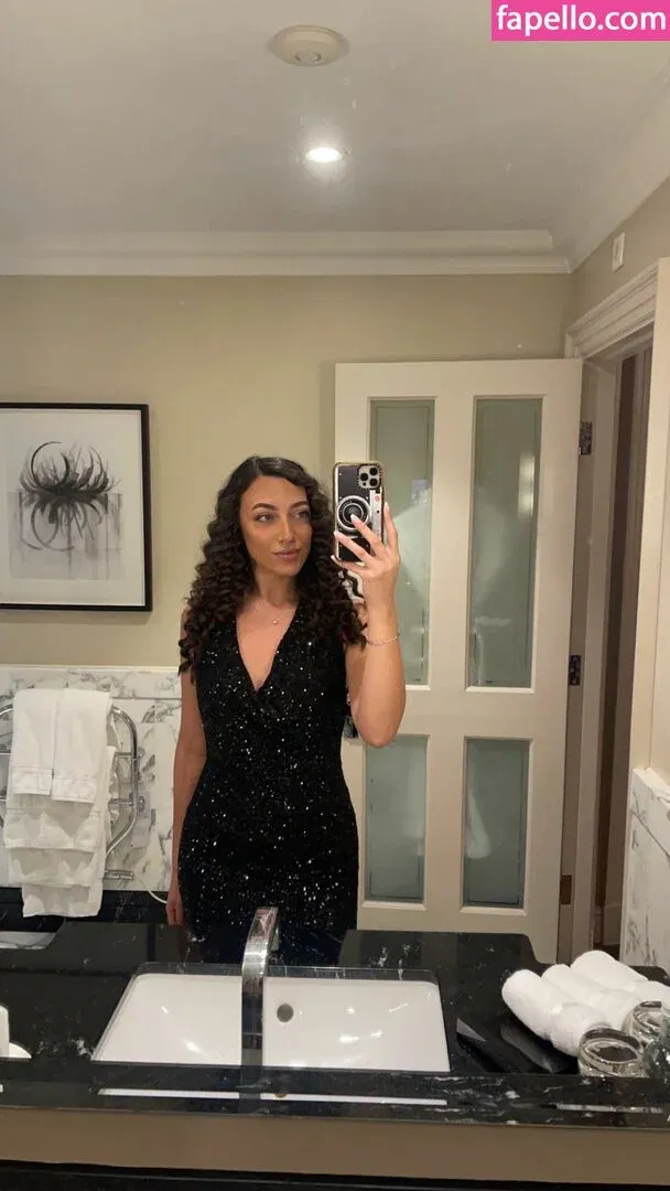 React GirlsYT Onlyfans Photo Gallery 