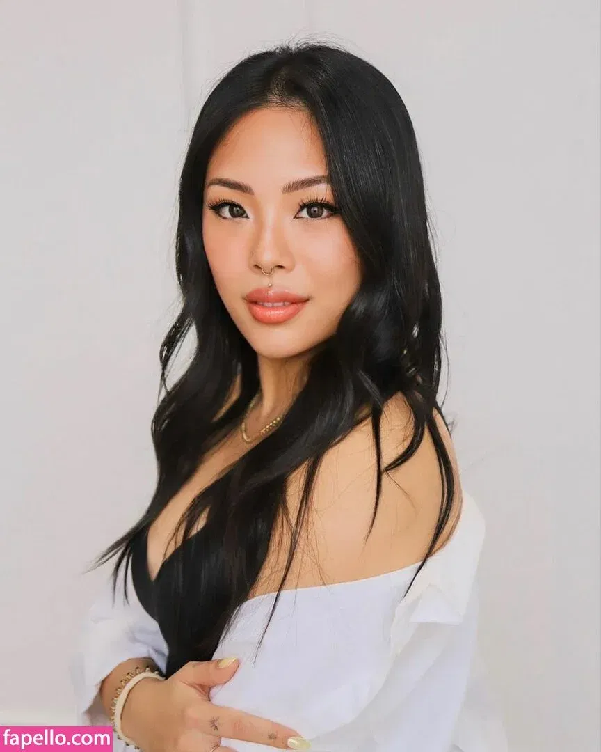 React GirlsYT Onlyfans Photo Gallery 