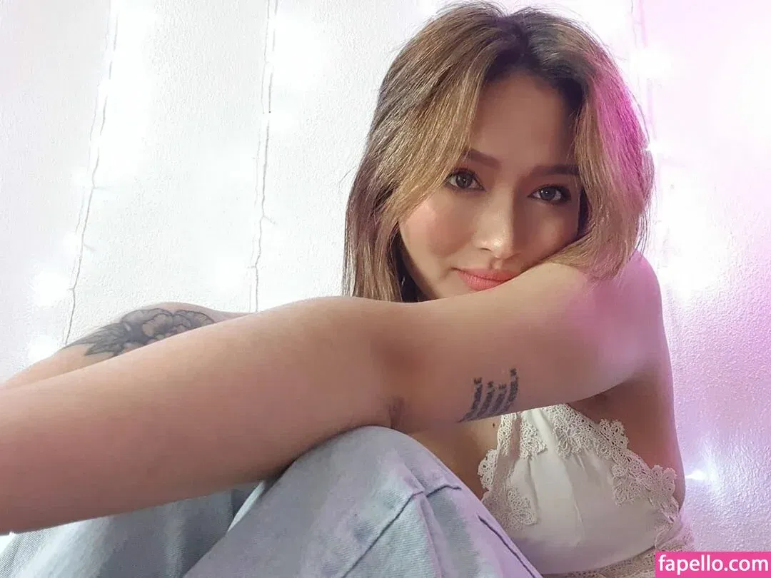 React GirlsYT Onlyfans Photo Gallery 