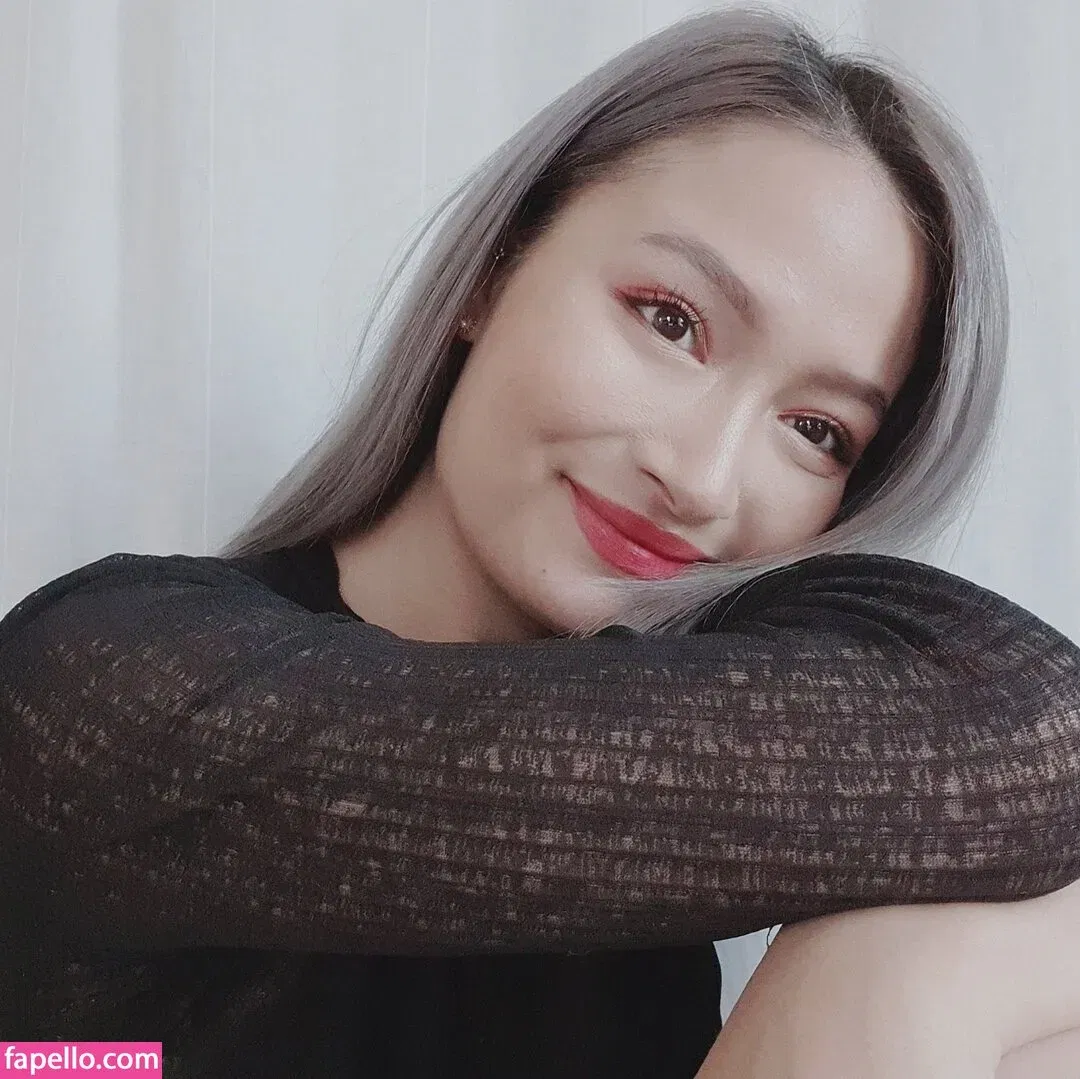 React GirlsYT Onlyfans Photo Gallery 