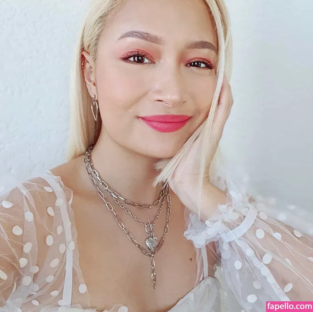 React GirlsYT Onlyfans Photo Gallery 