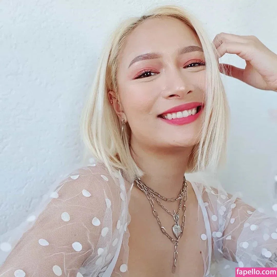 React GirlsYT Onlyfans Photo Gallery 