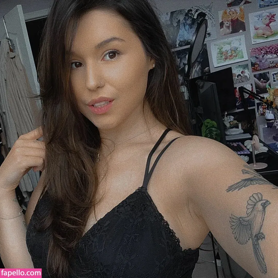 React GirlsYT Onlyfans Photo Gallery 