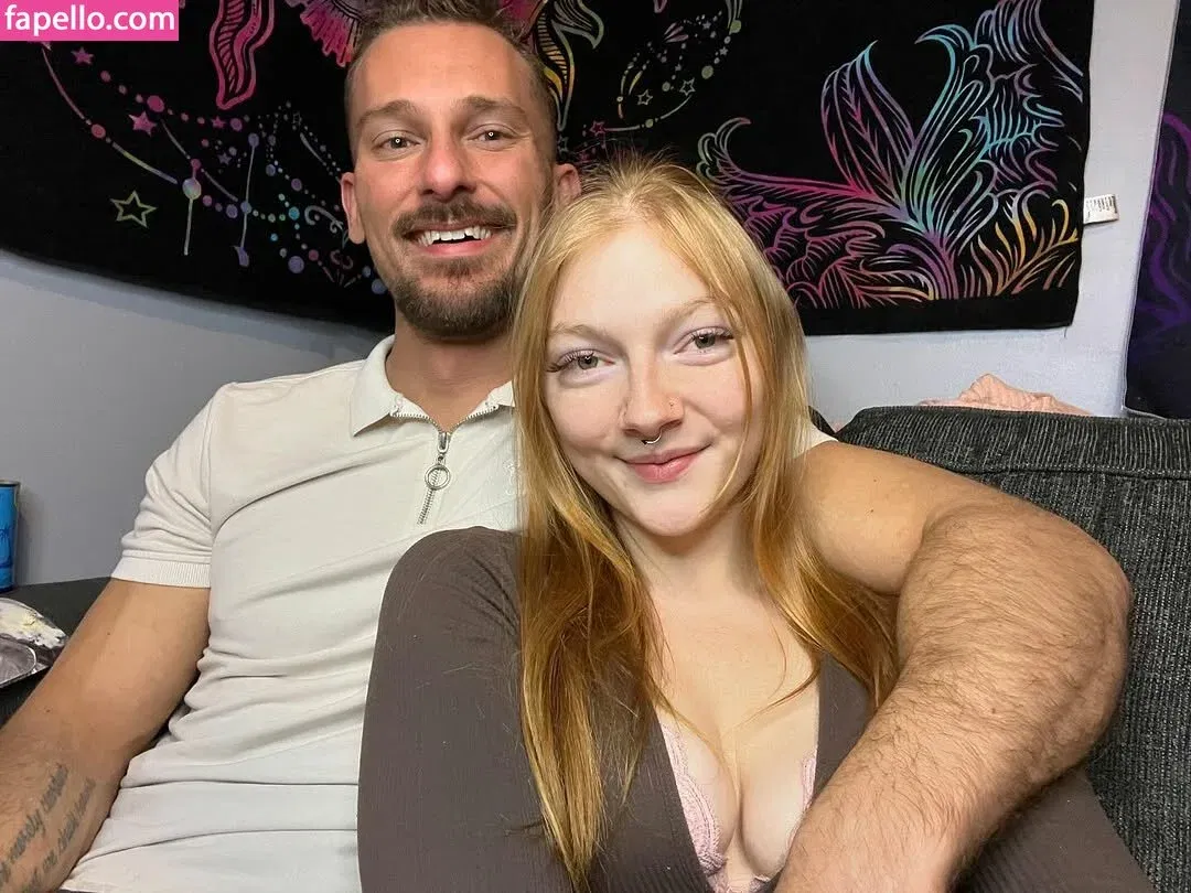 React GirlsYT Onlyfans Photo Gallery 