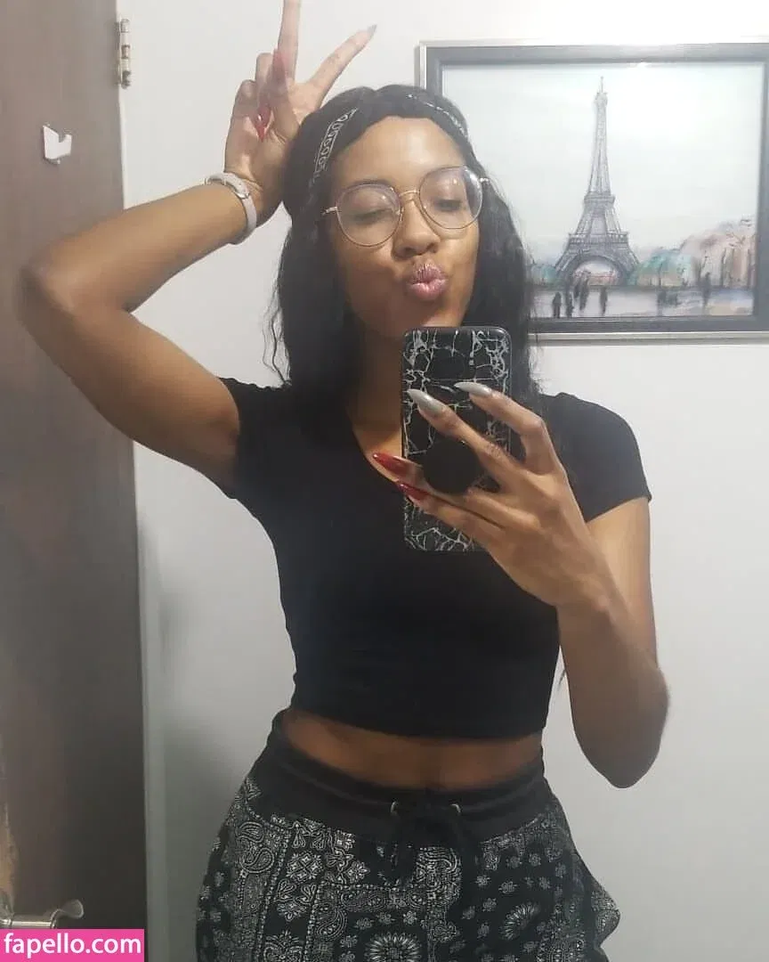 React GirlsYT Onlyfans Photo Gallery 