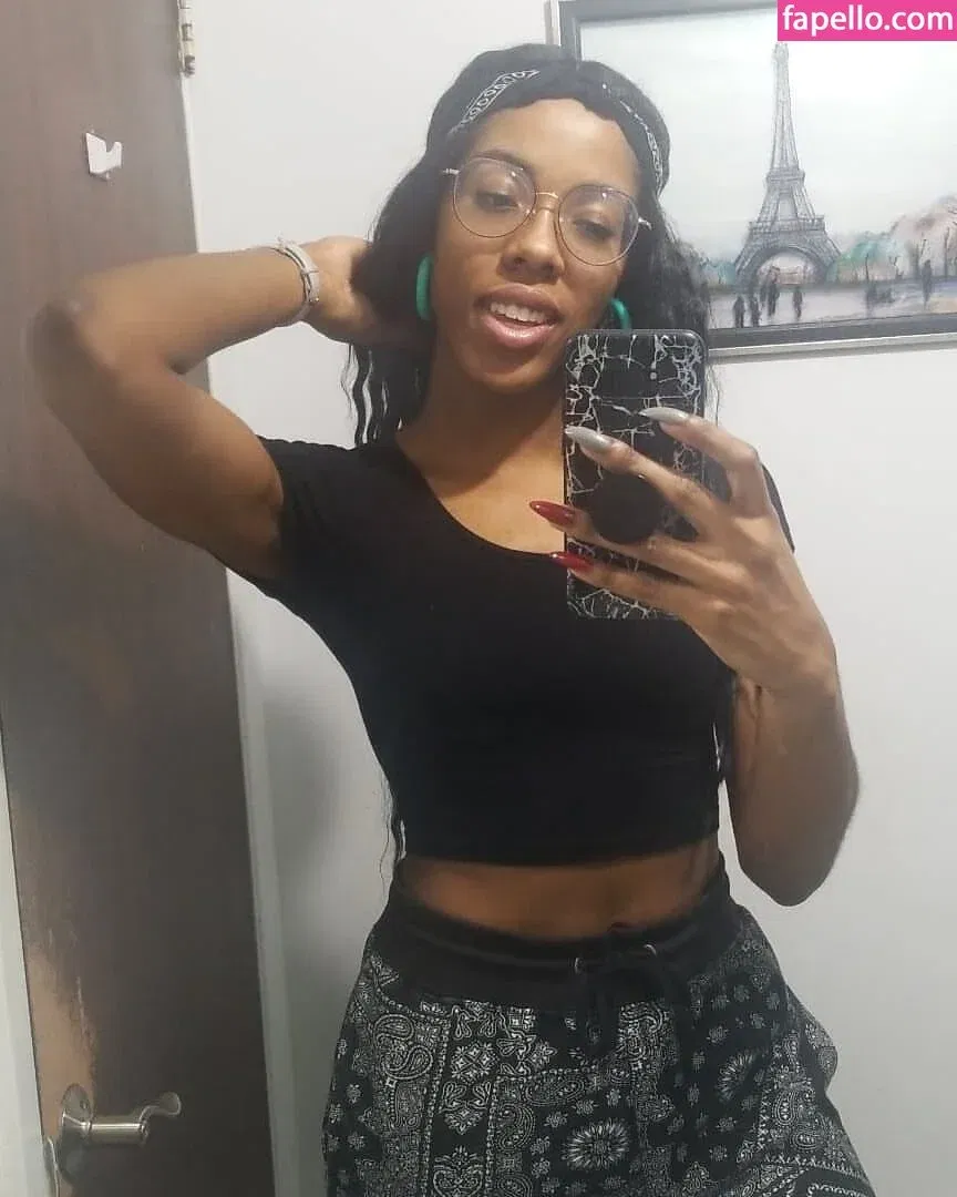 React GirlsYT Onlyfans Photo Gallery 