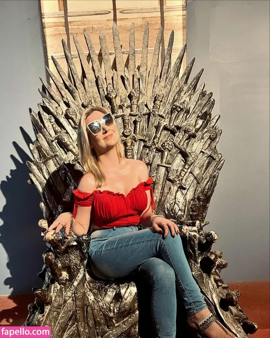 React GirlsYT Onlyfans Photo Gallery 