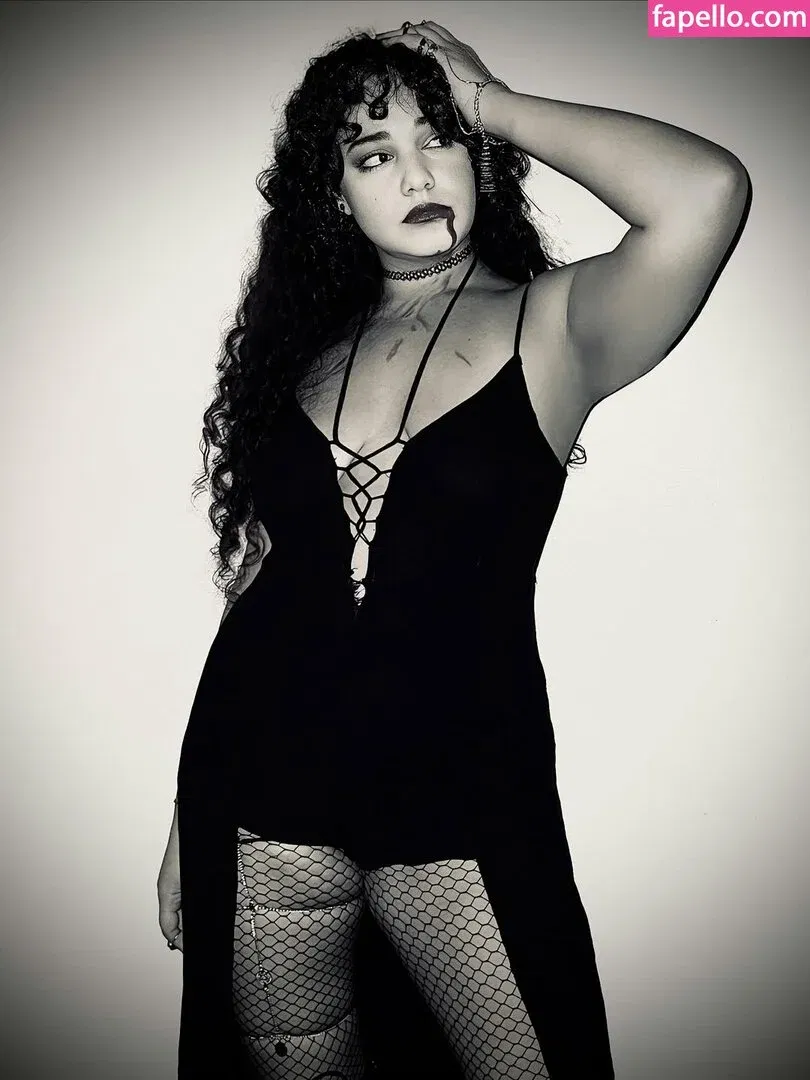 React GirlsYT Onlyfans Photo Gallery 