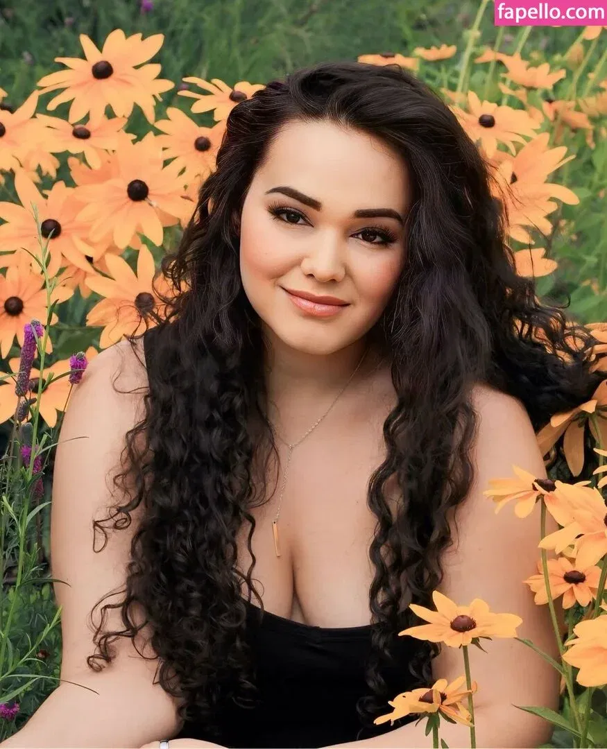 React GirlsYT Onlyfans Photo Gallery 