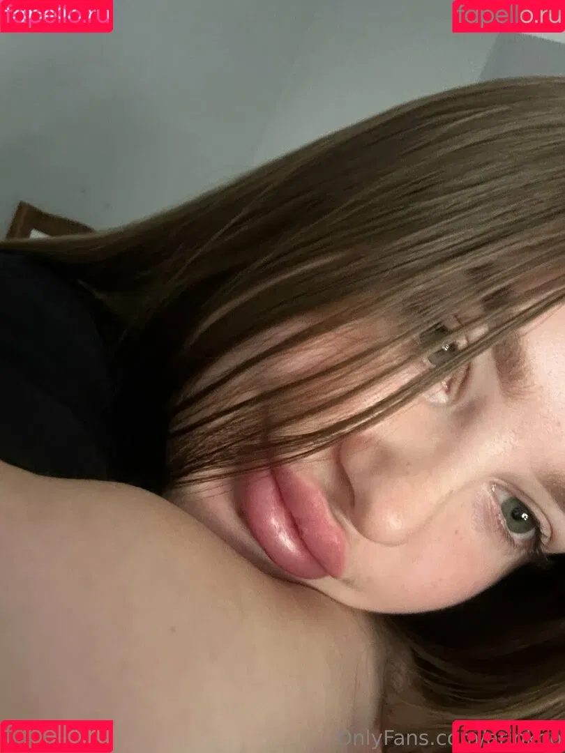 arinkoo Onlyfans Photo Gallery 