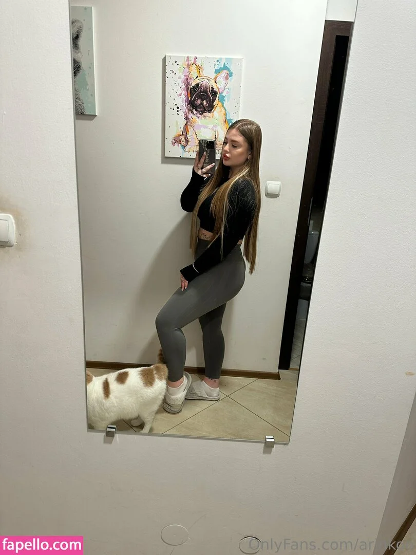 arinkoo Onlyfans Photo Gallery 