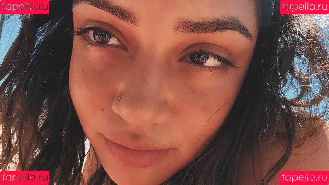 Avani Gregg Onlyfans Photo Gallery 