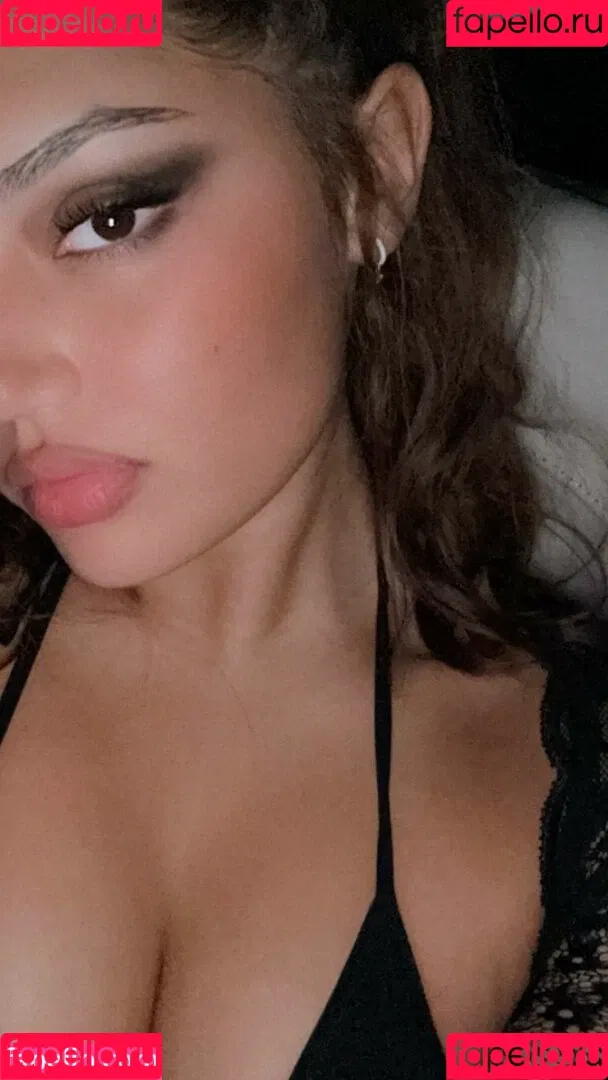 Avani Gregg Onlyfans Photo Gallery 