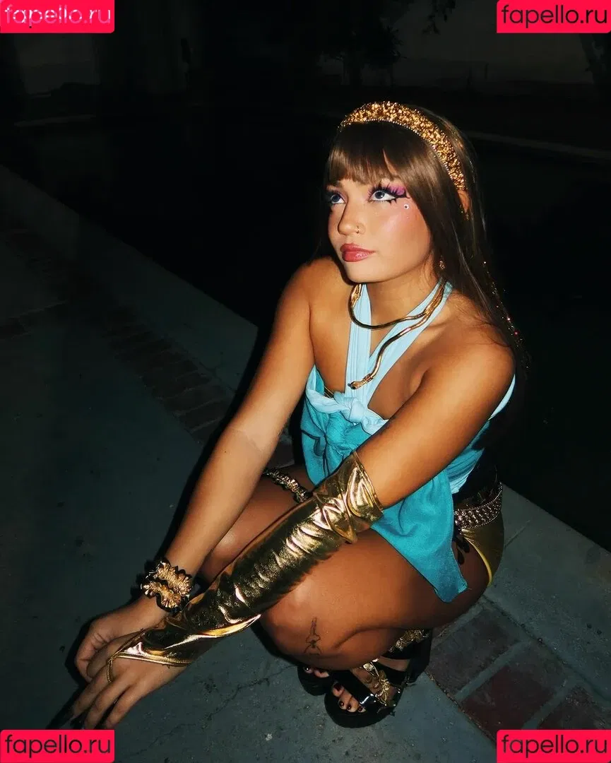 Avani Gregg Onlyfans Photo Gallery 