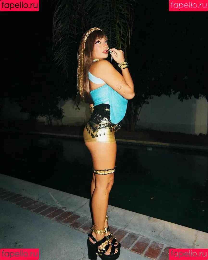 Avani Gregg Onlyfans Photo Gallery 
