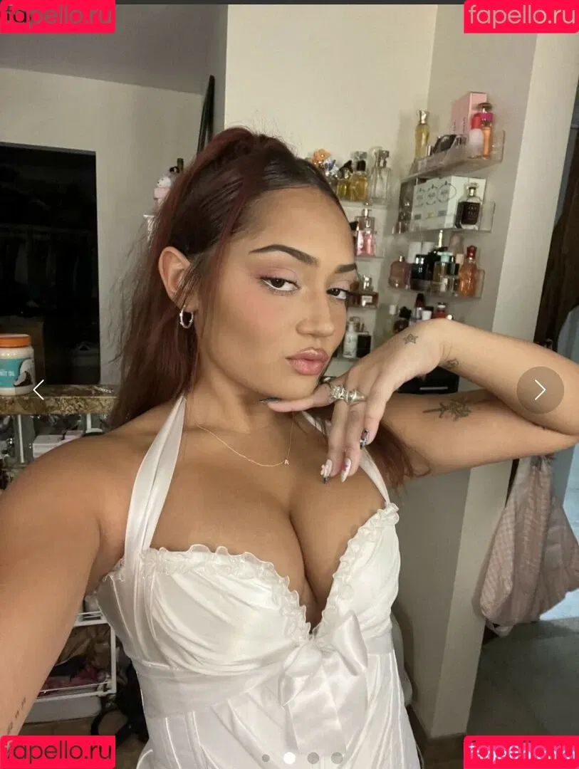 Avani Gregg Onlyfans Photo Gallery 