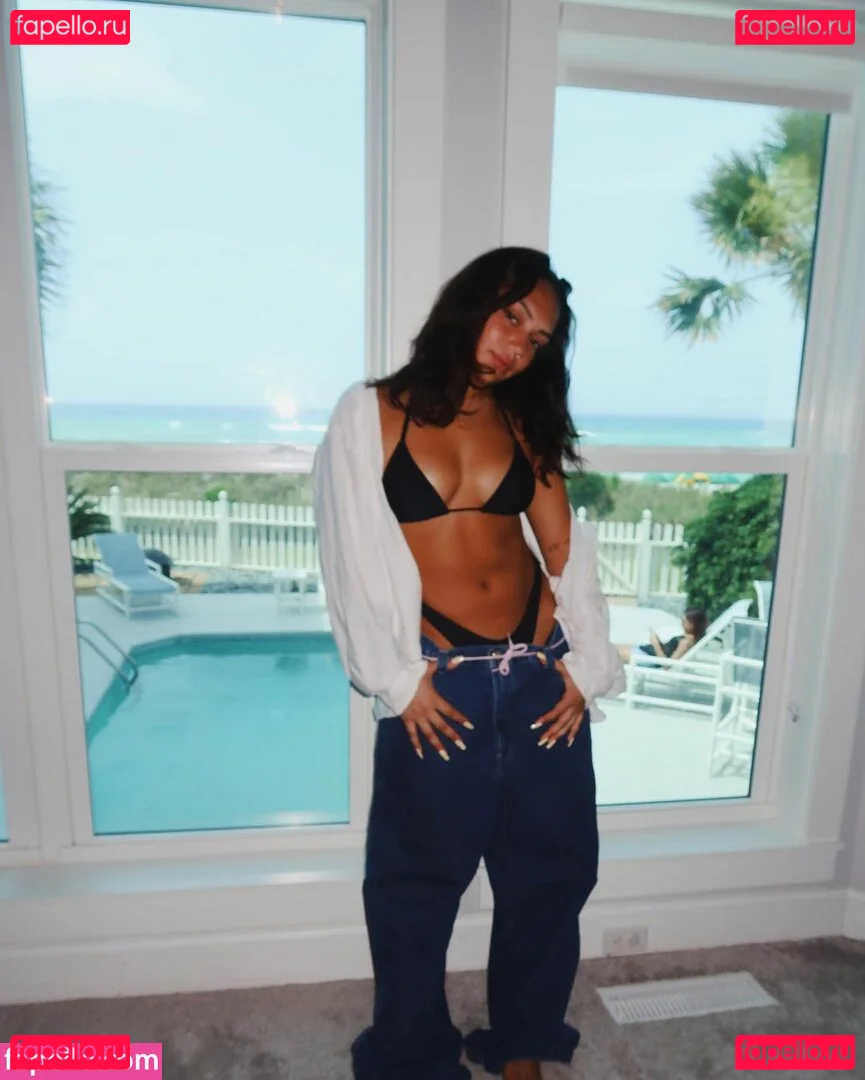 Avani Gregg Onlyfans Photo Gallery 