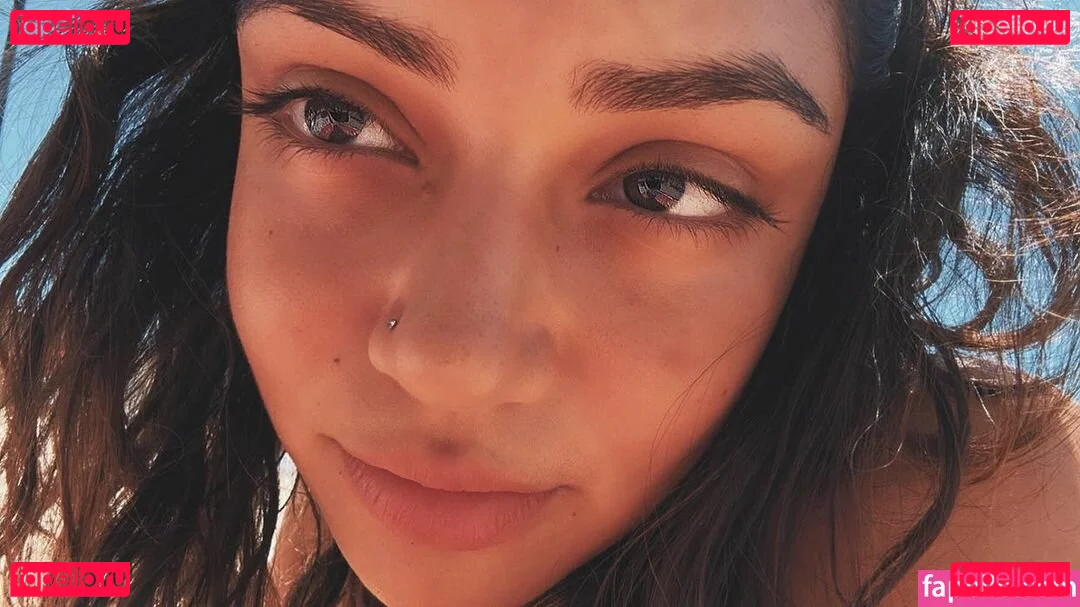 Avani Gregg Onlyfans Photo Gallery 