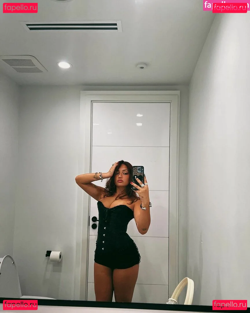 Avani Gregg Onlyfans Photo Gallery 