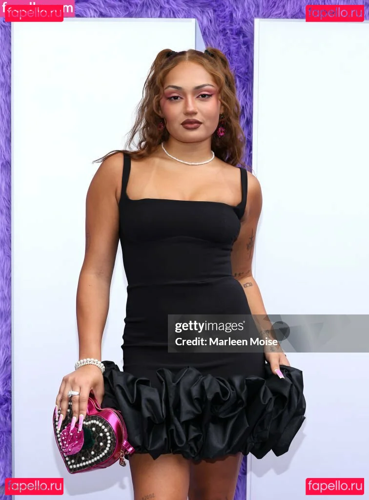 Avani Gregg Onlyfans Photo Gallery 