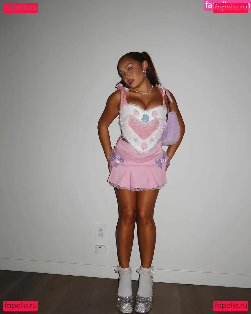 Avani Gregg Onlyfans Photo Gallery 