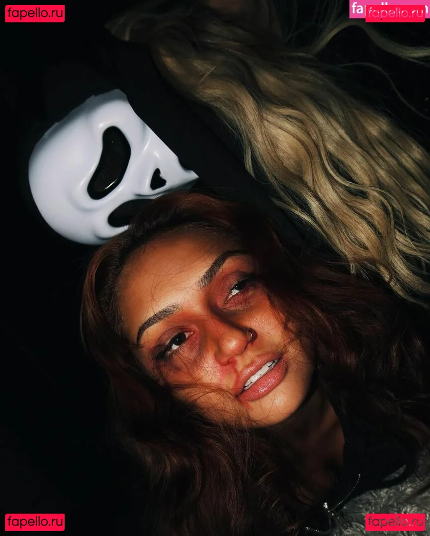 Avani Gregg Onlyfans Photo Gallery 