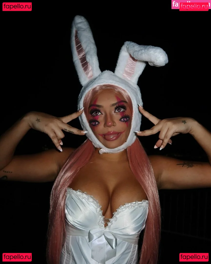 Avani Gregg Onlyfans Photo Gallery 