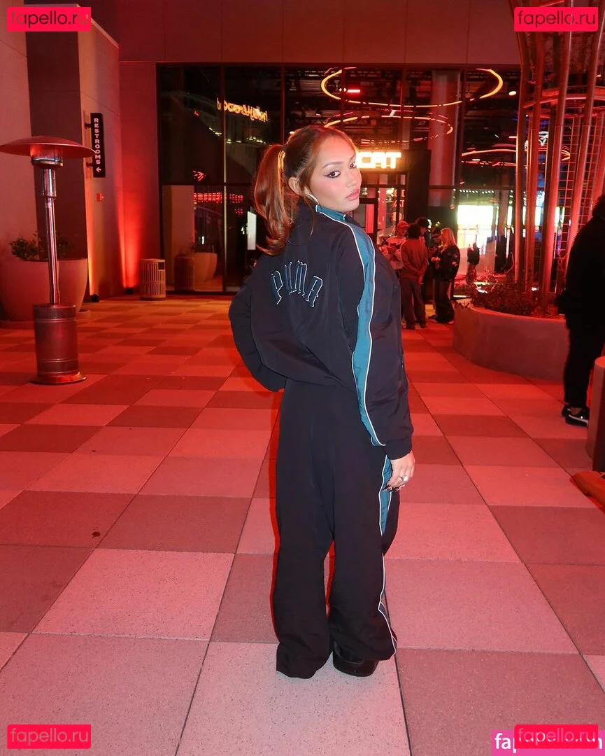 Avani Gregg Onlyfans Photo Gallery 