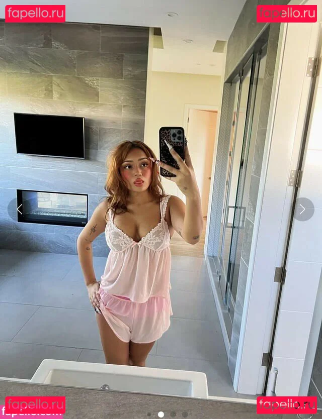 Avani Gregg Onlyfans Photo Gallery 