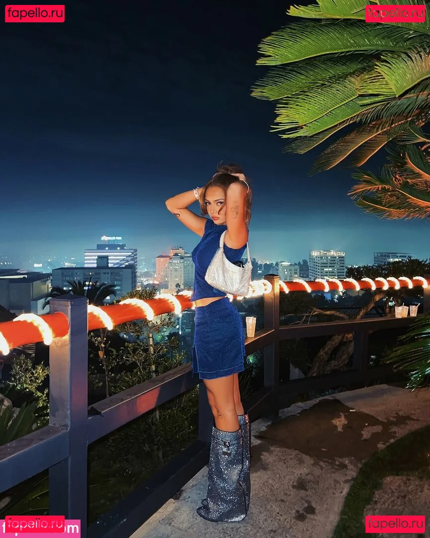 Avani Gregg Onlyfans Photo Gallery 