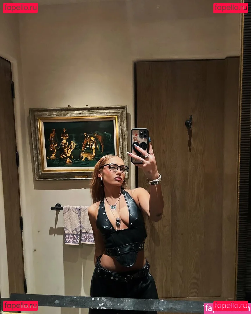 Avani Gregg Onlyfans Photo Gallery 