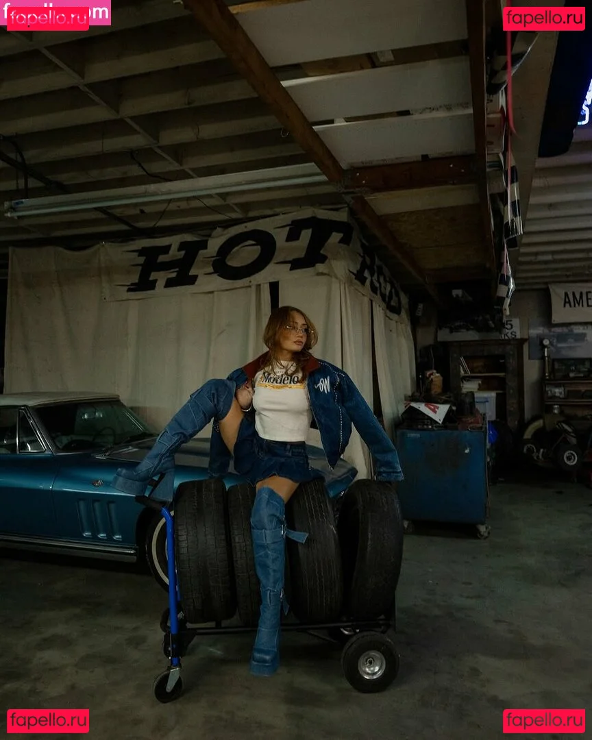 Avani Gregg Onlyfans Photo Gallery 