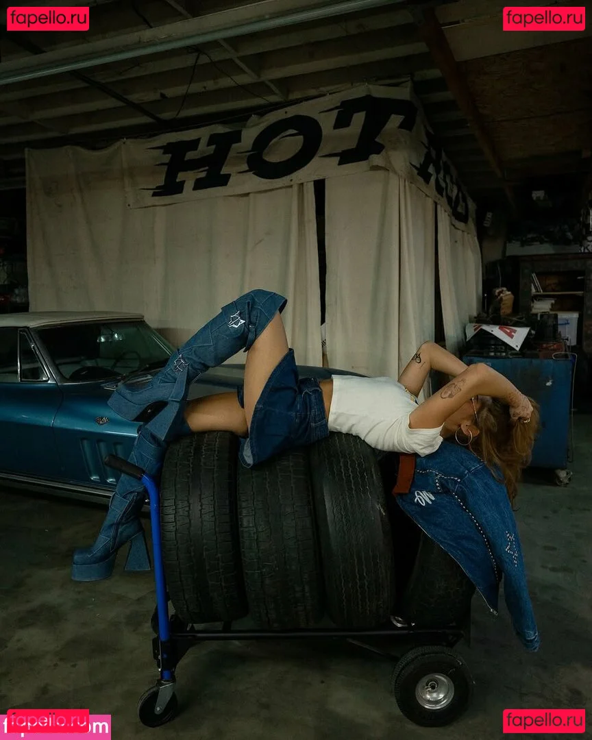 Avani Gregg Onlyfans Photo Gallery 