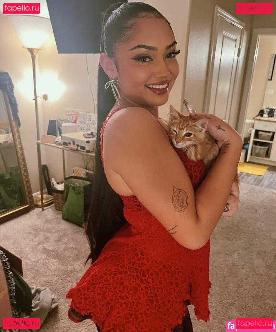 Avani Gregg Onlyfans Photo Gallery 