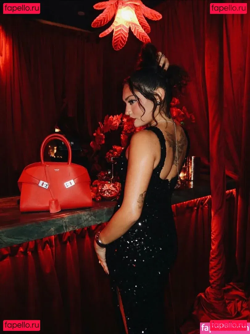 Avani Gregg Onlyfans Photo Gallery 