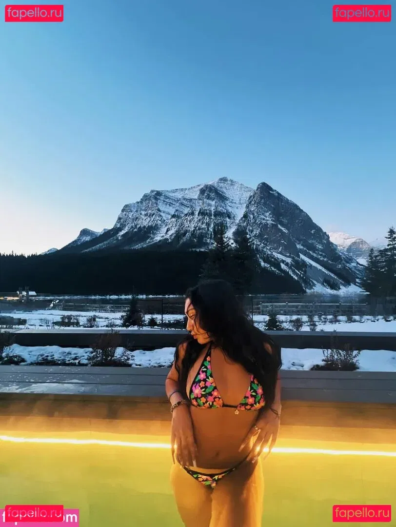 Avani Gregg Onlyfans Photo Gallery 