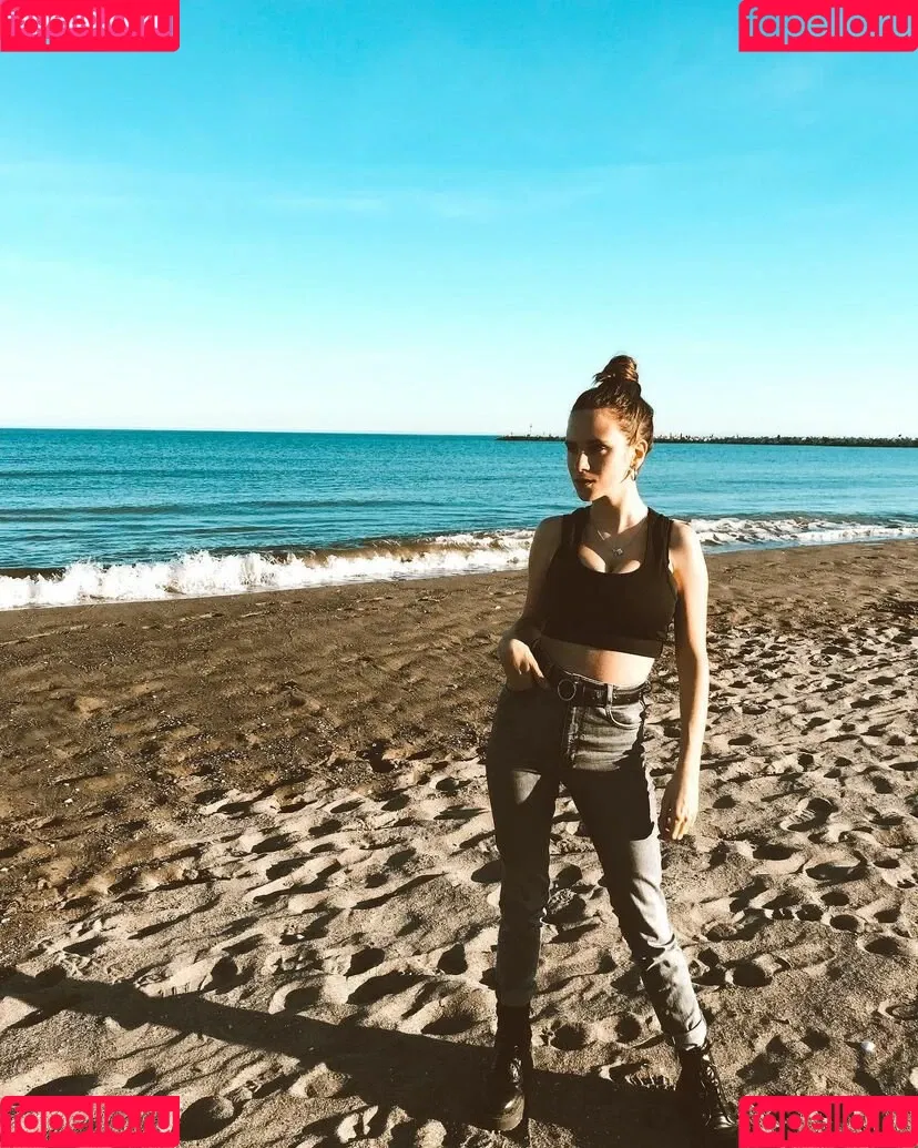 Anabel Gomez Onlyfans Photo Gallery 