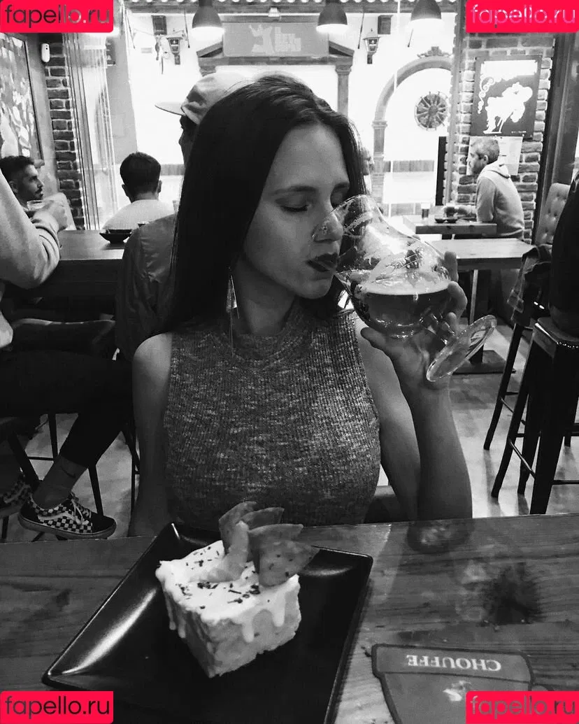 Anabel Gomez Onlyfans Photo Gallery 