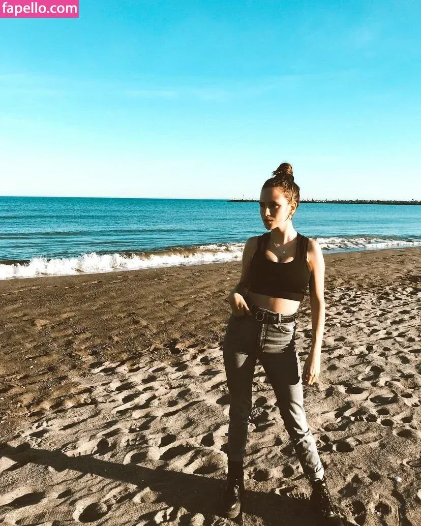 Anabel Gomez Onlyfans Photo Gallery 