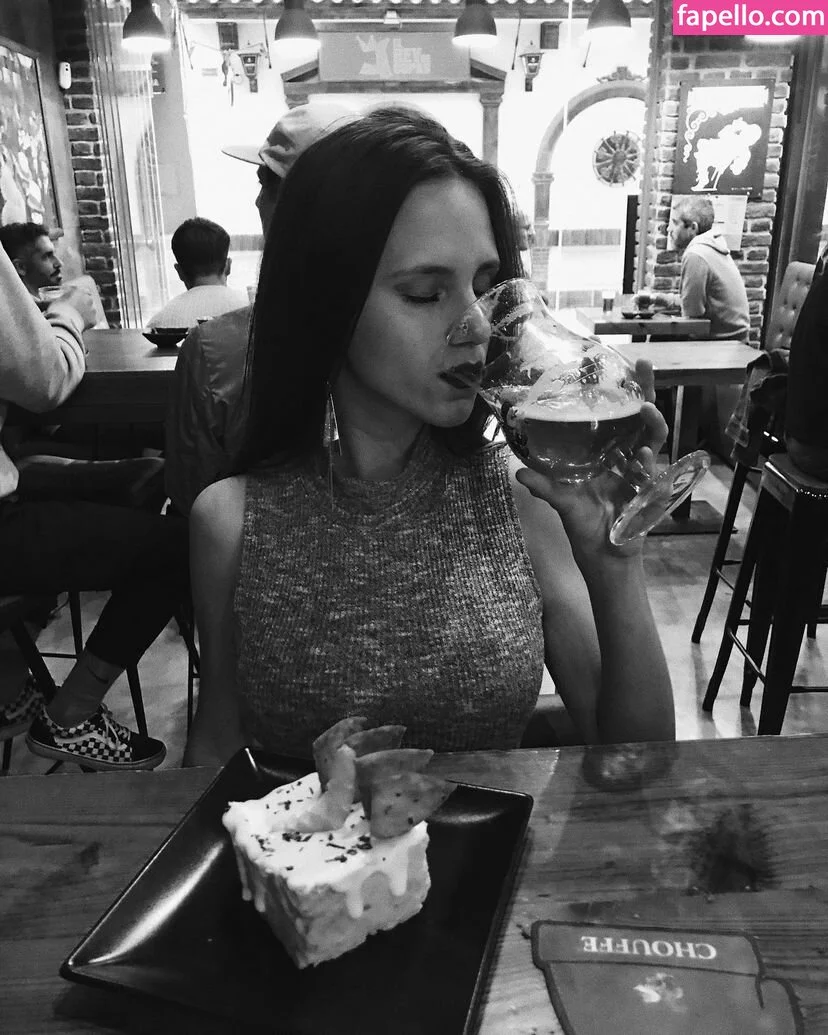 Anabel Gomez Onlyfans Photo Gallery 