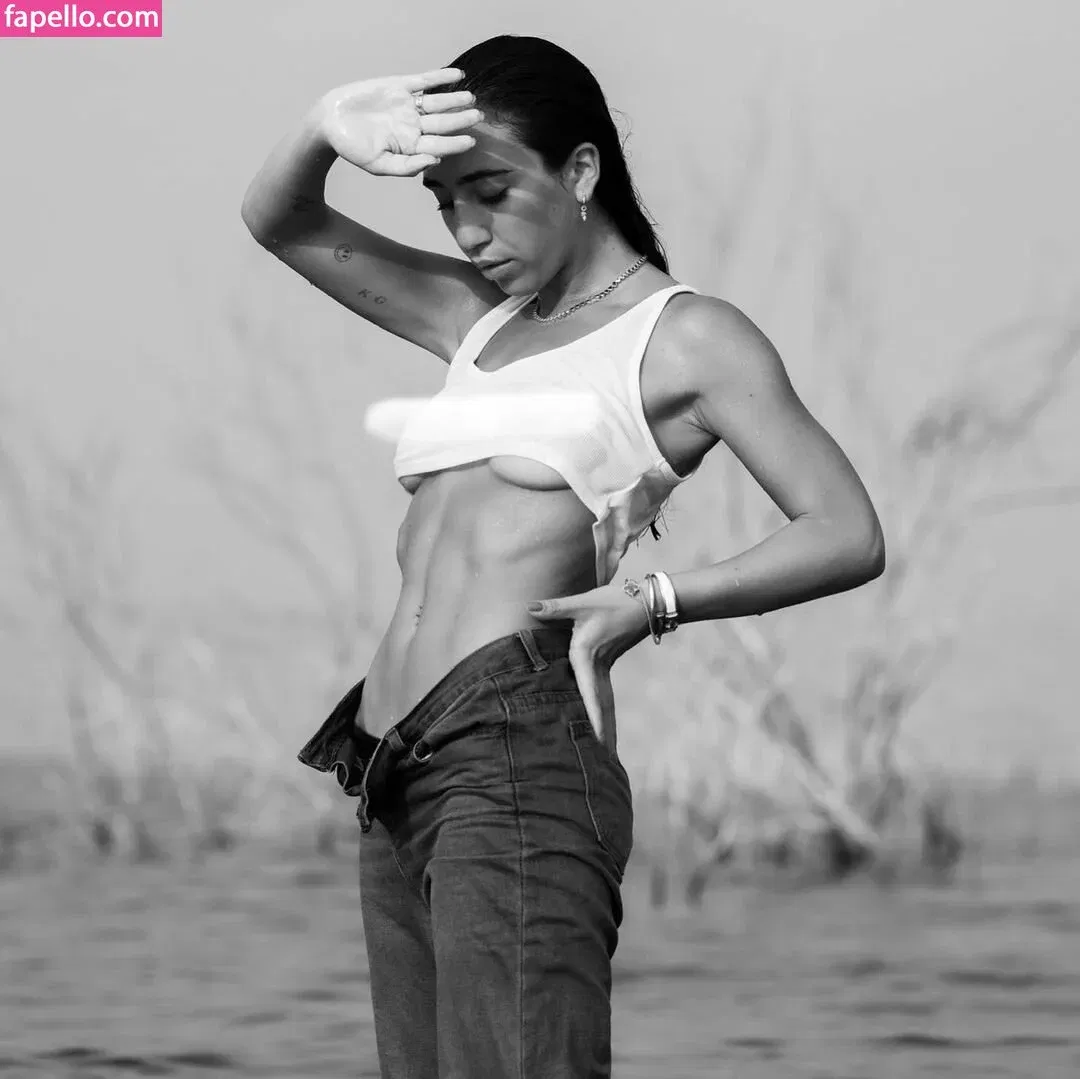 Roni Bahbut Onlyfans Photo Gallery 