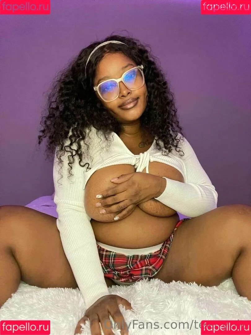 teenypie Onlyfans Photo Gallery 