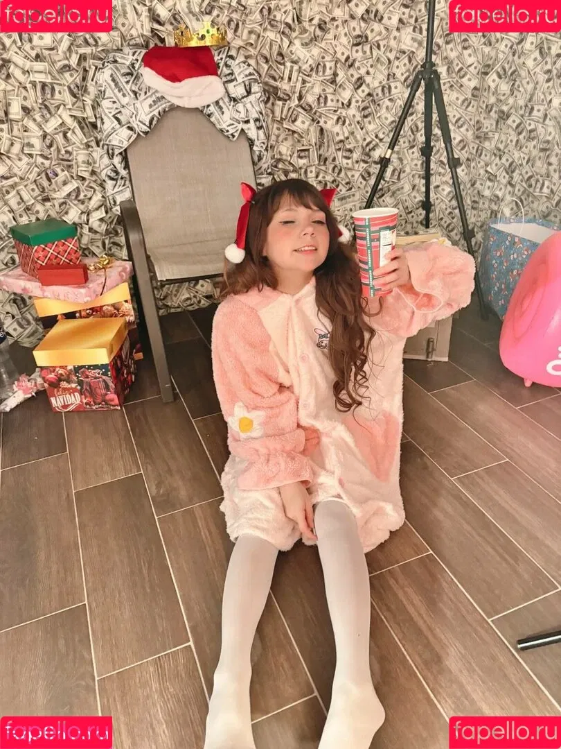 Melody Mew Onlyfans Photo Gallery 