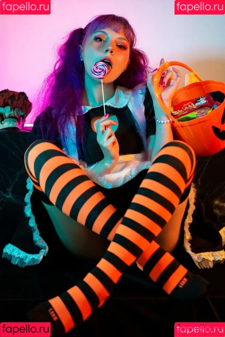Melody Mew Onlyfans Photo Gallery 