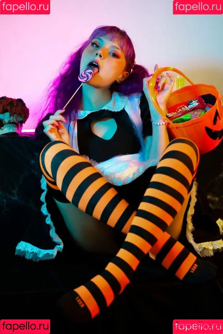 Melody Mew Onlyfans Photo Gallery 